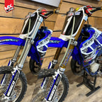 TEST - Autocollants de fourche Kayaba 46mm "Usine" Kayaba