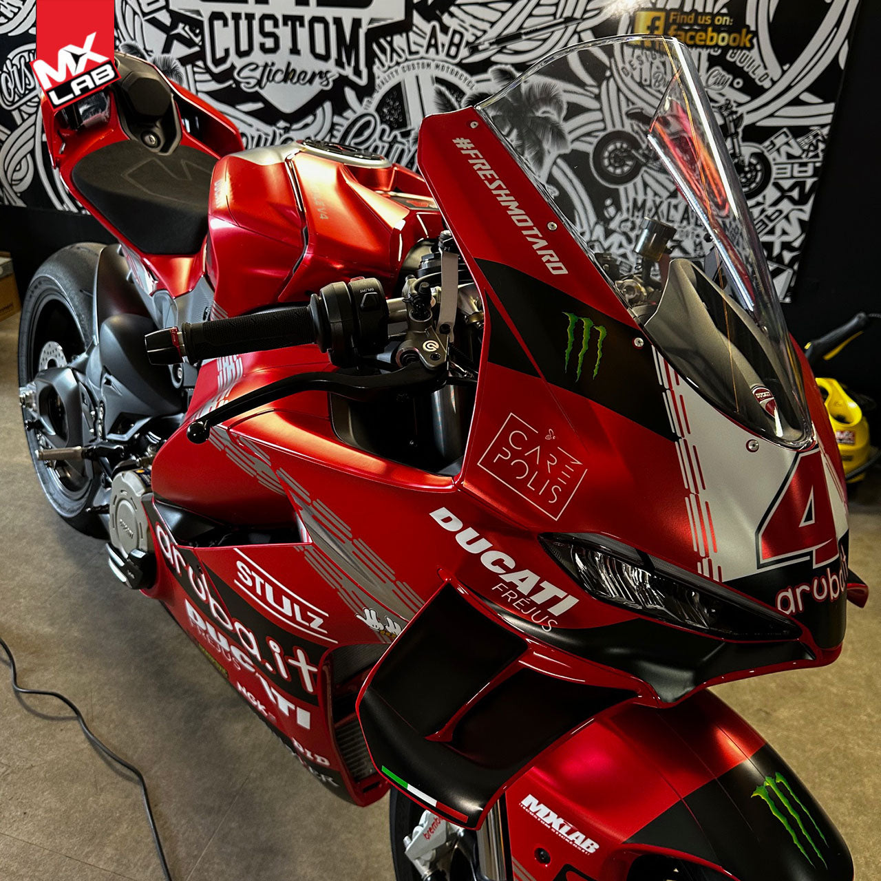 Kit déco Ducati Superbike Panigale V4 - LAB1 RED