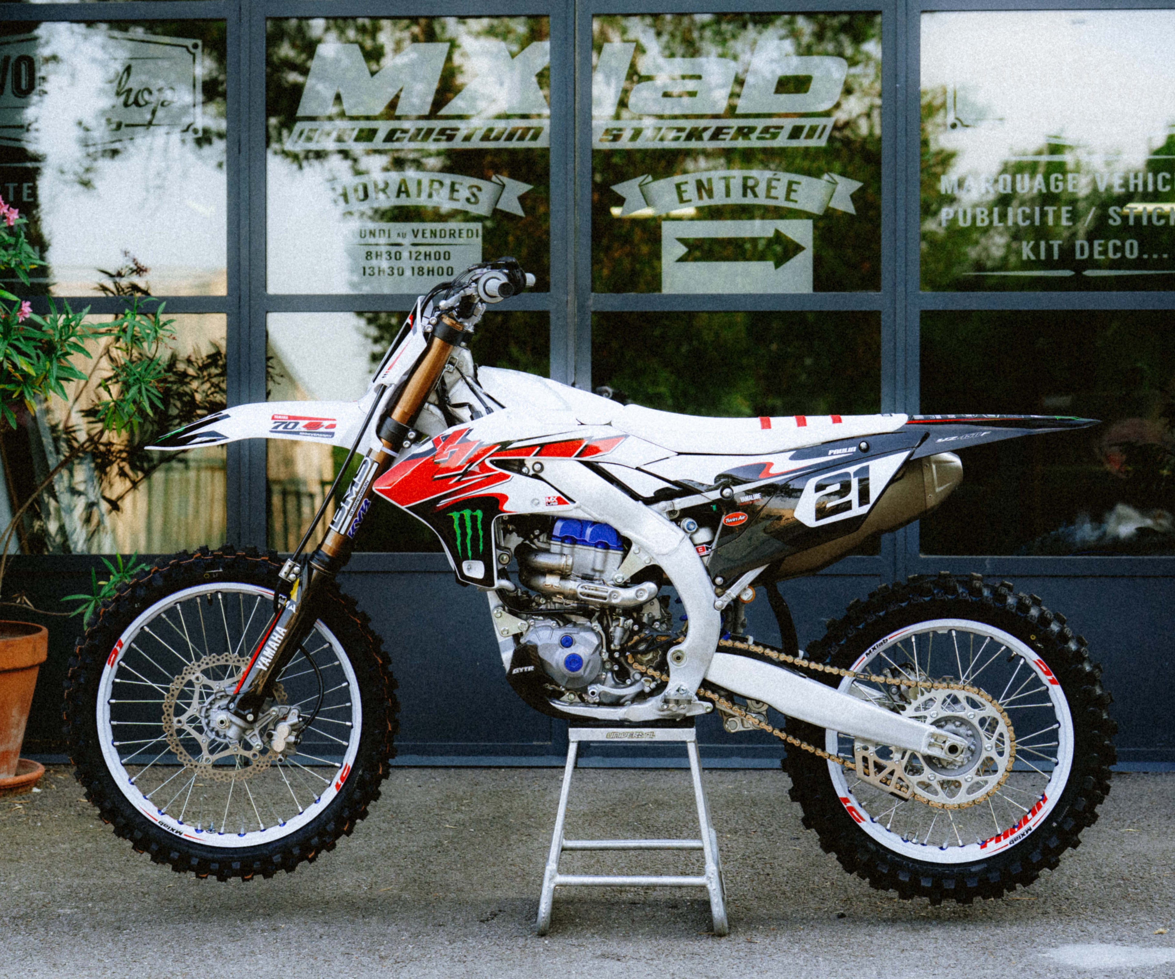 Kit déco motocross Yamaha YZF - LAB4 RED - Gautier Paulin